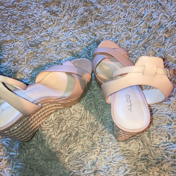 Aldo Wedge Heels - Picture 5 of 7